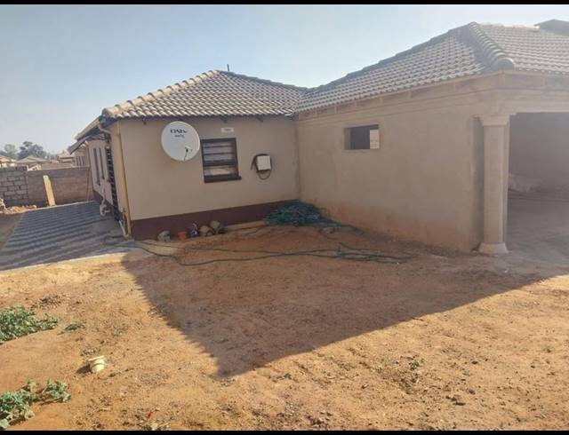 3 BEDROOM HOUSE FOR SALE IN DAWN PARK